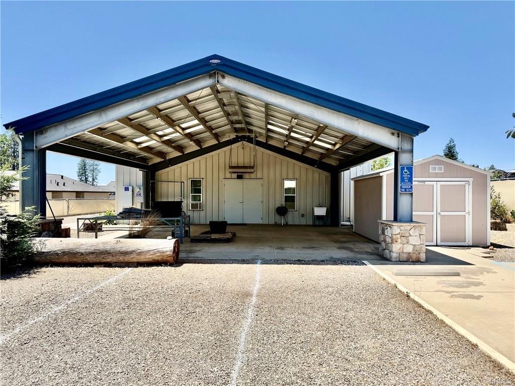 7671 Skyway, Paradise, CA à vendre Photo intérieure– Image 1 sur 9