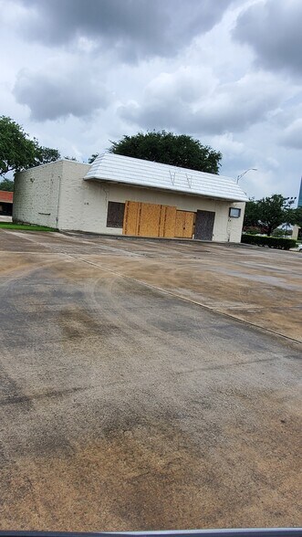 3525 Garth Rd, Baytown, TX à vendre - Photo de l’immeuble – Image 3 sur 3