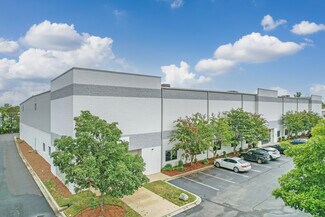 Plus de détails pour 520 Eagleton Downs Dr, Pineville, NC - Industriel/Logistique à louer