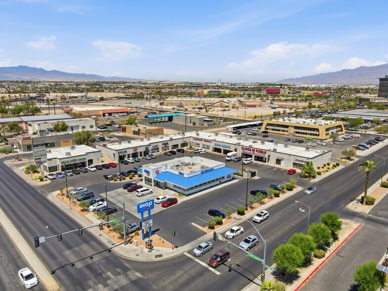1820 E Lake Mead Blvd, North Las Vegas, NV à vendre - Photo de l’immeuble – Image 1 sur 26