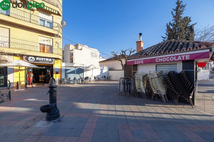 Calle Tierno Galván, 5, Armilla, Granada à vendre - Photo de l’immeuble – Image 2 sur 26