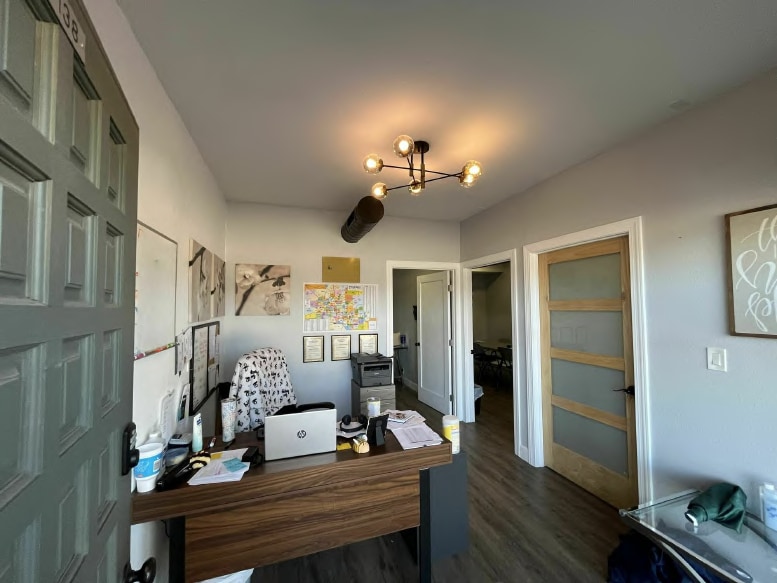 6730 E McDowell Rd, Scottsdale, AZ 85257 - Lot 138 - - Photo intérieure - Image 2 of 6