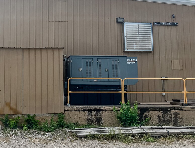 2751 E Apache St, Tulsa, OK à vendre - Photo de l’immeuble – Image 2 sur 18