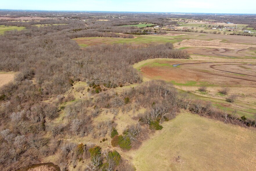 15490 Waverly, Gardner, KS à vendre - Photo de l’immeuble – Image 2 sur 12