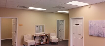 8909 Regents Park Dr, Tampa, FL à louer Photo intérieure– Image 1 sur 6