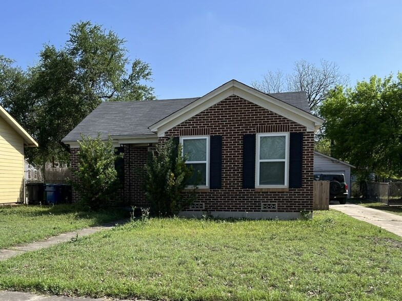 1906 Schley Ave, San Antonio, TX à vendre - Photo principale – Image 1 sur 1