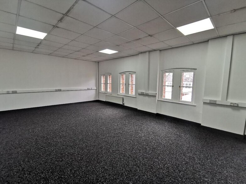 7-15 Pink Ln, Newcastle Upon Tyne à louer - Photo de l’immeuble – Image 2 sur 14