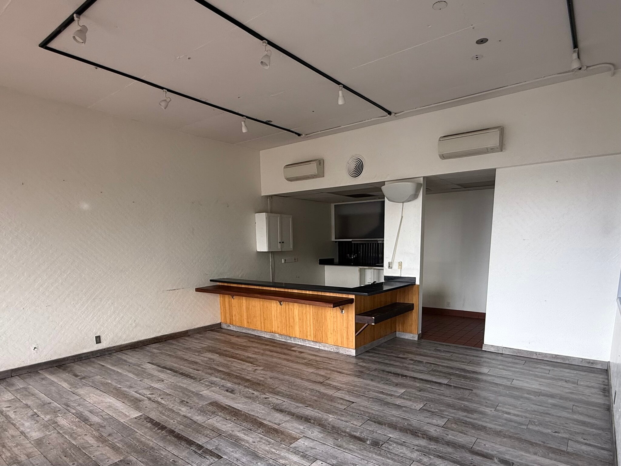 75-5742 Kuakini Hwy, Kailua Kona, HI à louer Photo de l’immeuble– Image 1 sur 15