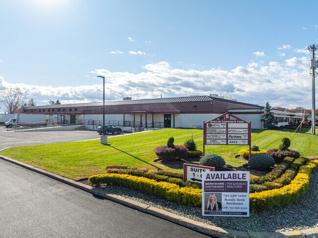 Plus de détails pour 1 Johnson Dr, Raritan, NJ - Bureau, Industriel/Logistique à louer