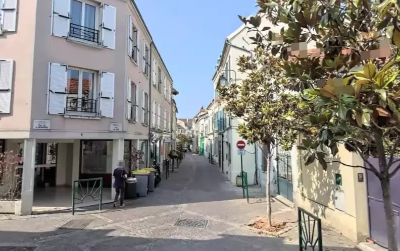 Local commercial dans Rueil-Malmaison à louer Photo de l’immeuble– Image 1 sur 3