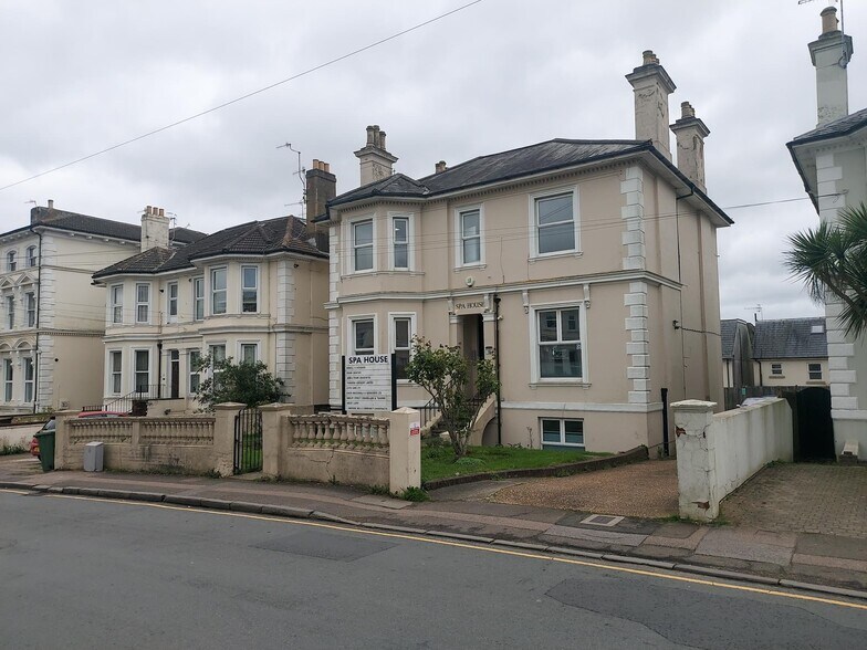 18 Upper Grosvenor Rd, Tunbridge Wells à louer - Photo de l’immeuble – Image 2 sur 9