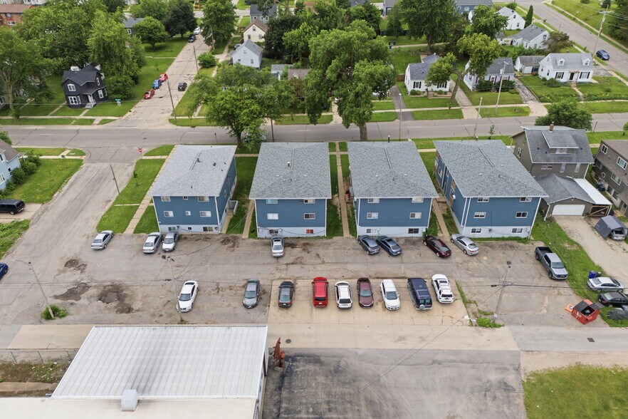 802-816 15th Ave SW, Cedar Rapids, IA à vendre - Photo de l’immeuble – Image 2 sur 29