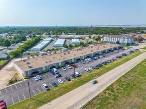 3501-3529 NW Loop 820, Fort Worth, TX à louer Photo intérieure– Image 2 sur 15