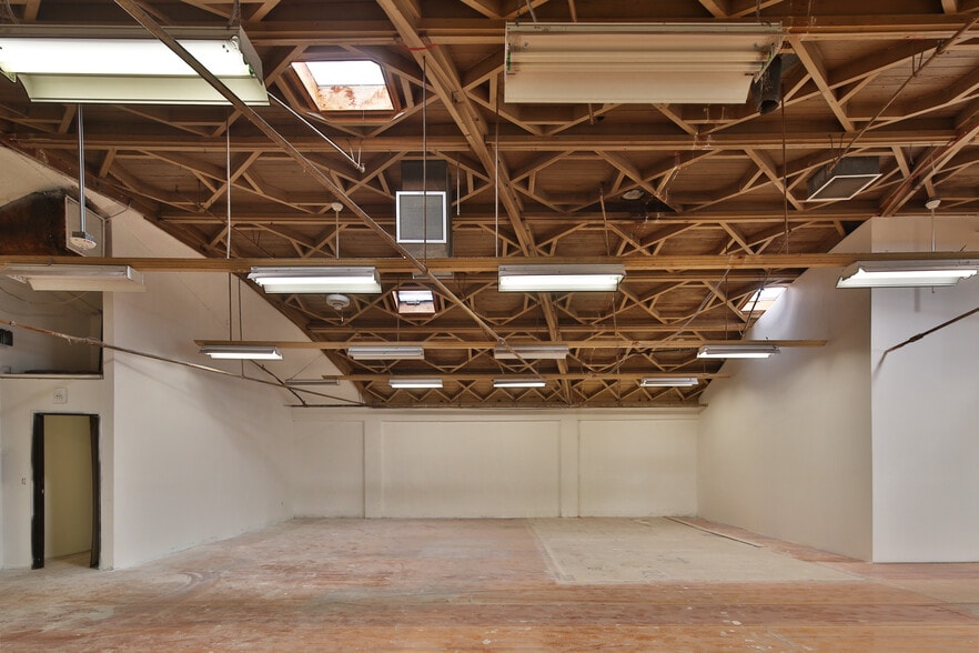 735 S La Brea Ave, Los Angeles, CA à louer - Photo intérieure – Image 2 sur 6