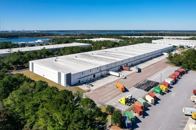 Plus de détails pour 1301 Charleston Regional Pky, Charleston, SC - Industriel/Logistique à louer