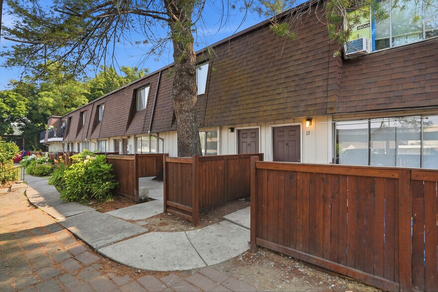 3115 E 29th Ave, Spokane, WA à vendre - Photo de l’immeuble – Image 3 sur 13