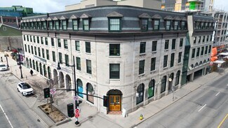 Plus de détails pour 27-35 Princess St, Kingston, ON - Bureau à vendre
