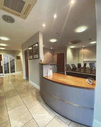 Plus de détails pour River Lawn Rd, Tonbridge - Coworking à louer