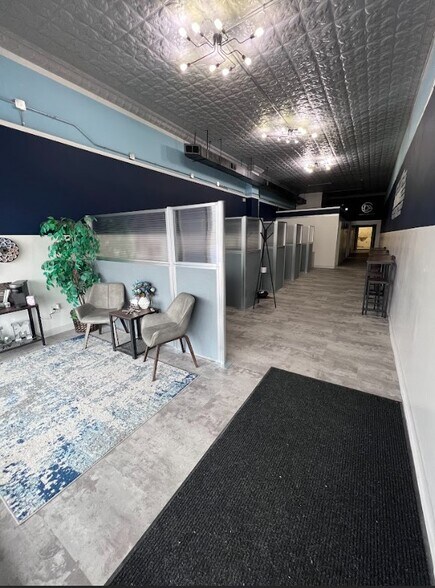 7418-7420 Wornall Rd, Kansas City, MO à louer - Photo intérieure – Image 2 sur 5