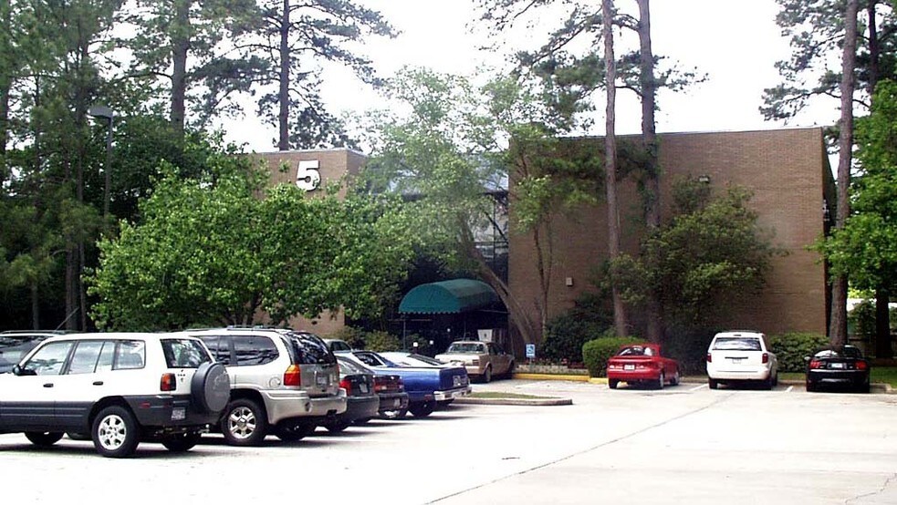 5 Grogan's Park, The Woodlands, TX à vendre - Photo de l’immeuble – Image 2 sur 37