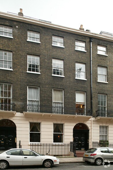 148 Harley St, Londres à vendre - Photo principale – Image 1 sur 9