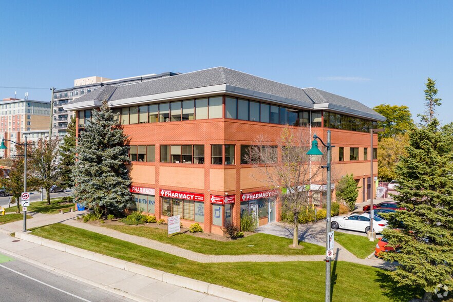 10 Unionville Gate, Markham, ON à louer - Photo de l’immeuble – Image 1 sur 4