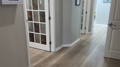 3447 Pine Ridge Rd, Naples, FL à louer - Vidéo sur l’annonce professionnelle