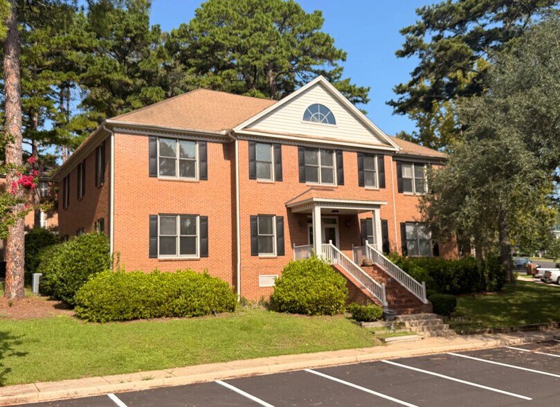 2833 Remington Green Cir, Tallahassee, FL à vendre - Photo de l’immeuble – Image 2 sur 8