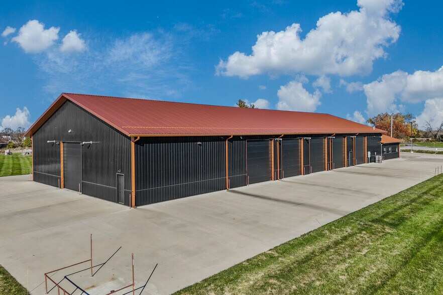 33083 Ute Ave, Waukee, IA à vendre - Photo de l’immeuble – Image 3 sur 85