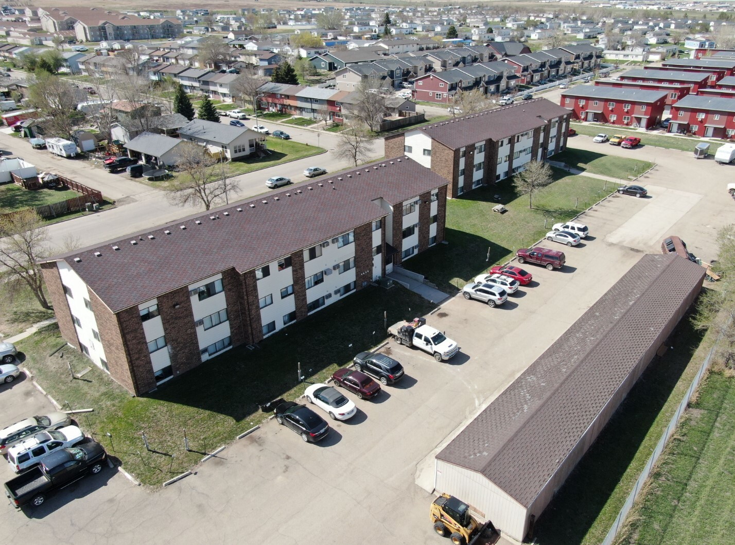 2910-3002 17th Ave W, Williston, ND à vendre Photo de l’immeuble– Image 1 sur 21