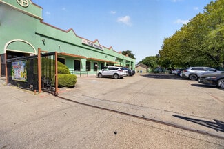 Plus de détails pour 817 W Jefferson Blvd, Dallas, TX - Local d’activités à vendre
