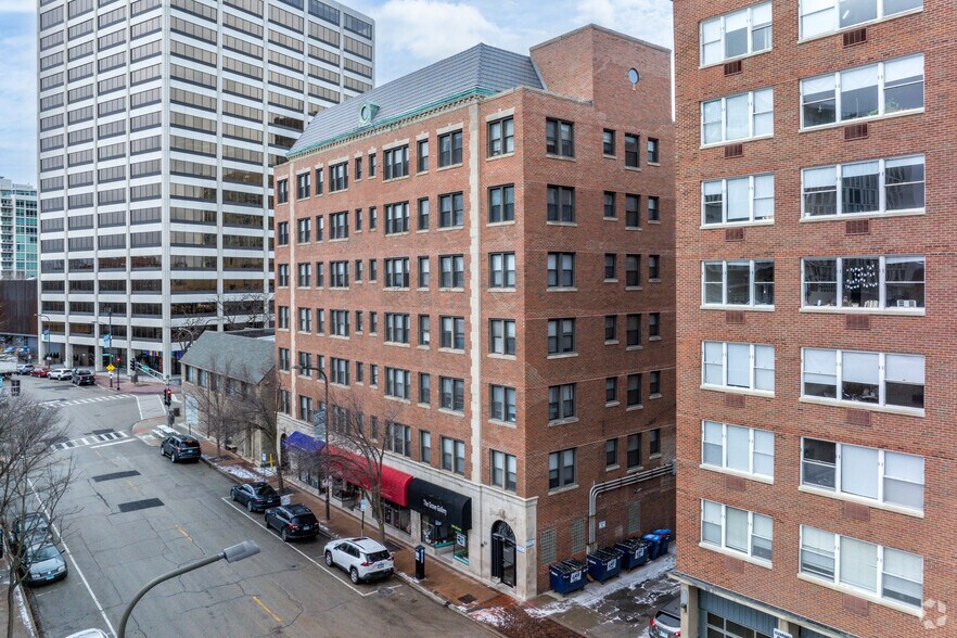 617-625 Grove St, Evanston, IL à louer - Photo de l’immeuble – Image 1 sur 2