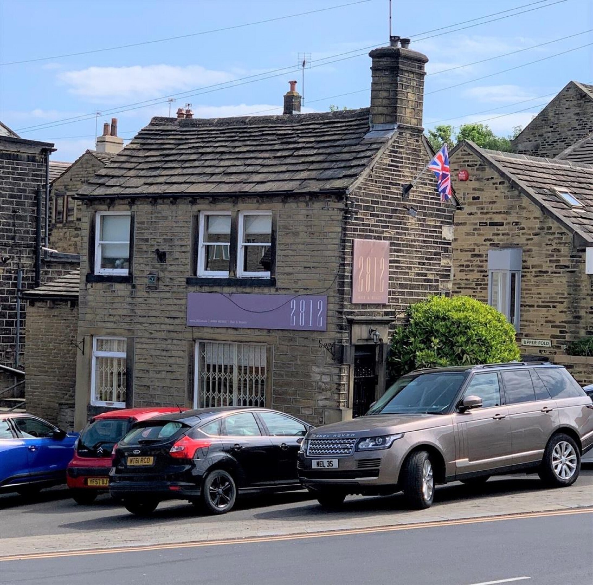2 Market Pl, Honley à louer Photo principale– Image 1 sur 2