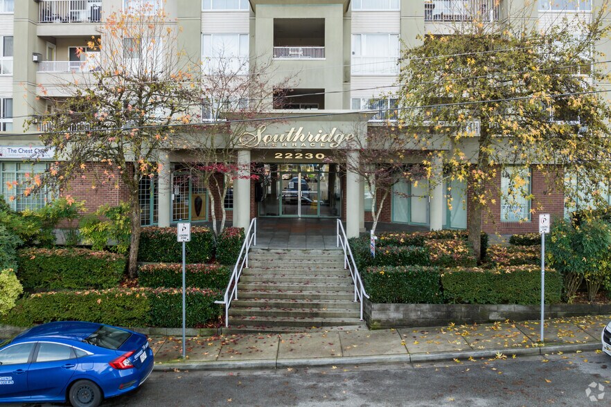 22230 North Ave, Maple Ridge, BC à vendre - Photo de l’immeuble – Image 3 sur 6