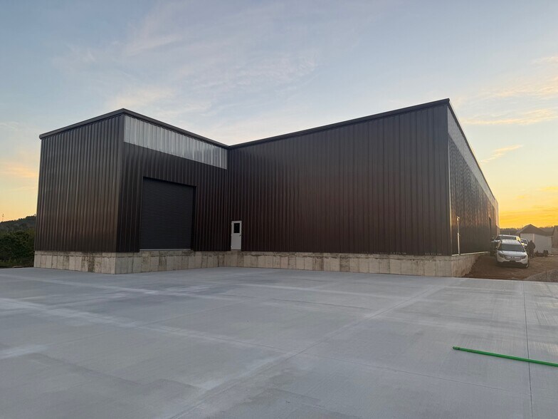 1960 Huntley Pky, Pelham, AL à louer - Photo de la construction – Image 3 sur 7