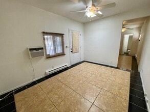 13279 Palm Dr, Desert Hot Springs, CA à louer Photo intérieure– Image 1 sur 8