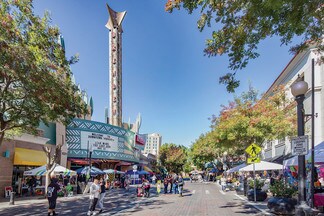 Plus de détails pour 1021 10th St, Modesto, CA - Local commercial à louer