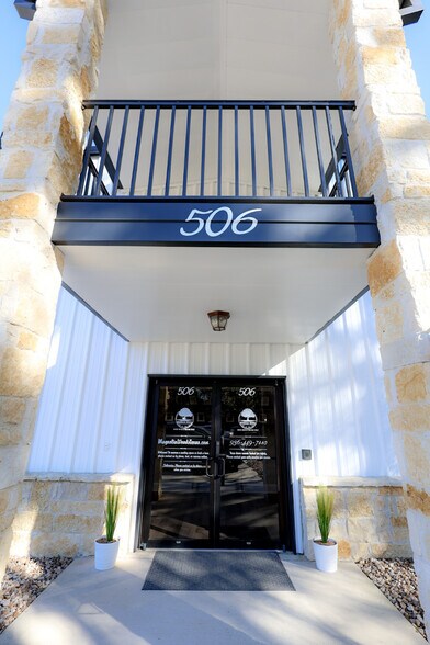 506 Honea Egypt Rd, Magnolia, TX à louer - Photo de l’immeuble – Image 2 sur 7