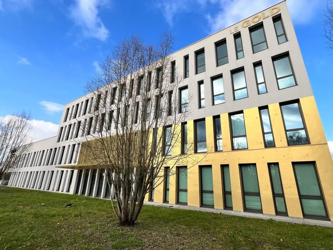 Bureau dans Pacé à louer Photo de l’immeuble– Image 1 sur 12