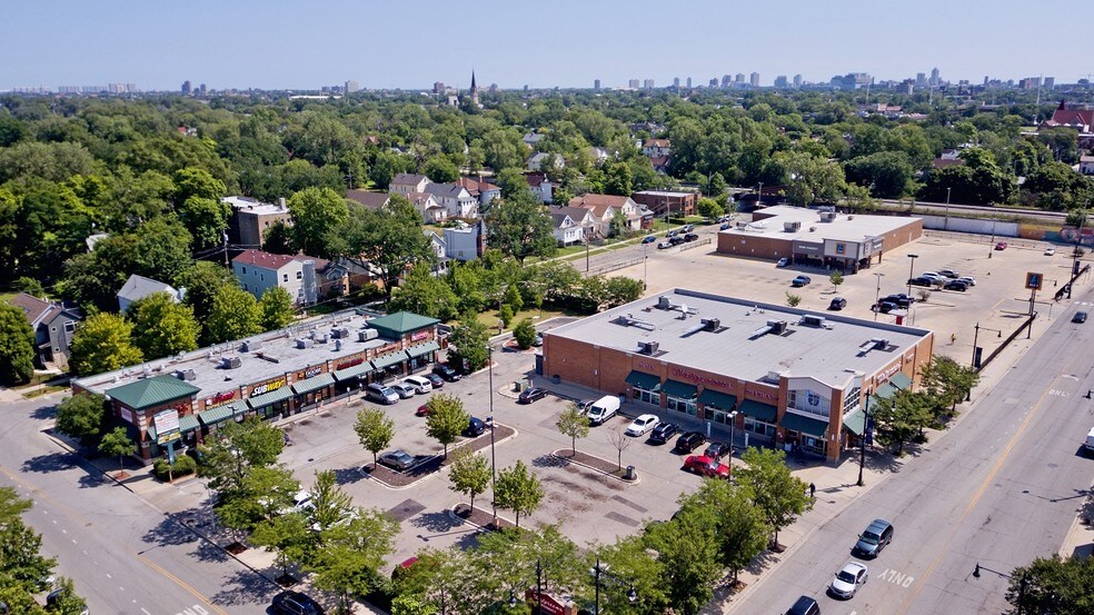 650 W 63rd St, Chicago, IL à louer - Photo de l’immeuble – Image 3 sur 16