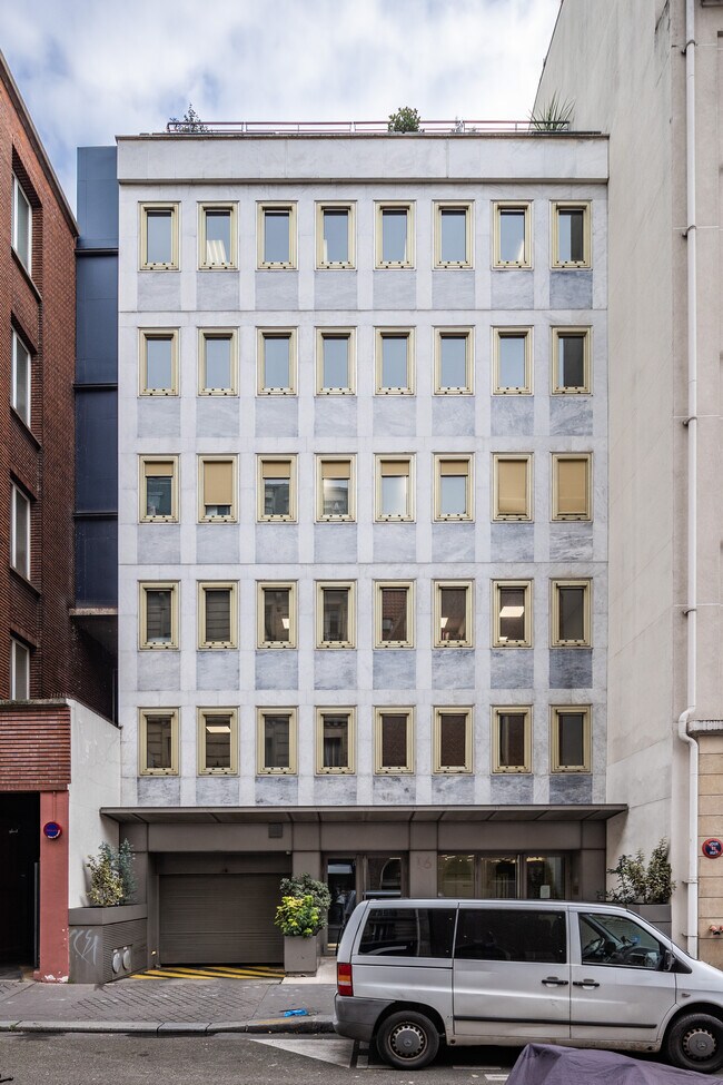 Plus de détails pour 16 Rue Médéric, Paris - Bureau à louer