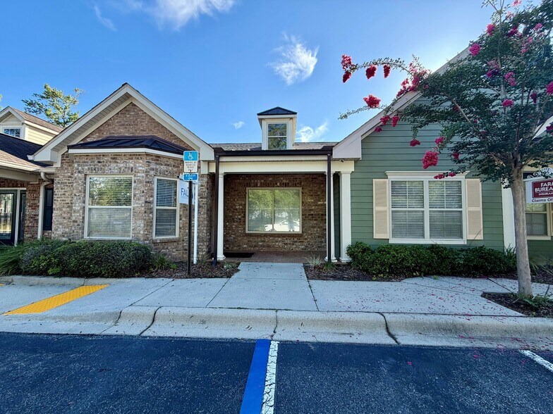 1614 Mahan Center Blvd, Tallahassee, FL à vendre - Photo de l’immeuble – Image 1 sur 9