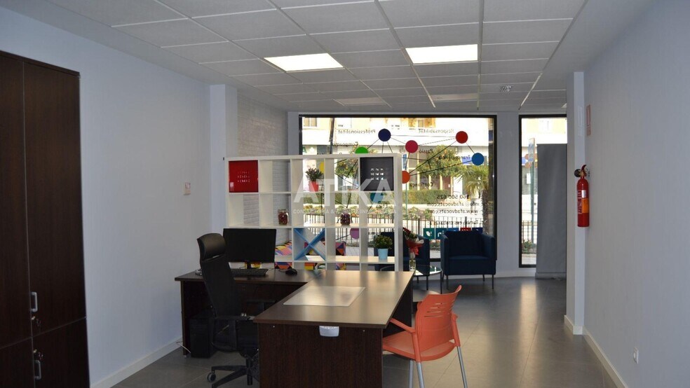Local commercial dans Ontinyent, Valencia à louer - Photo intérieure – Image 2 sur 4