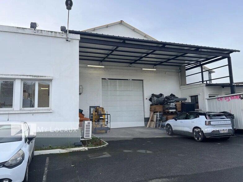 Local d’activités dans Gennevilliers à louer - Photo de l’immeuble – Image 2 sur 13