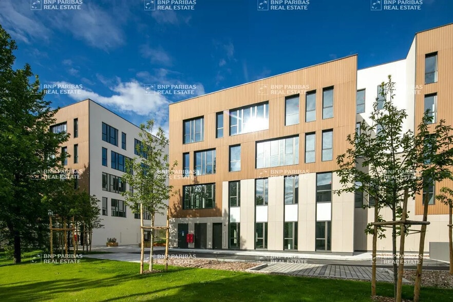 5 Avenue Augustin-Louis Cauchy, Nantes à louer - Photo de l’immeuble – Image 1 sur 21