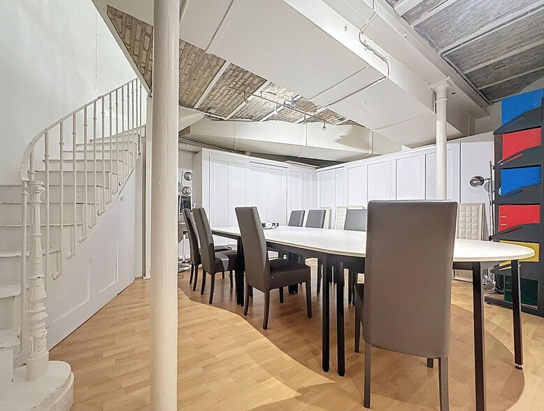 22 Boulevard Edgar Quinet, Paris à louer - Photo de l’immeuble – Image 2 sur 10