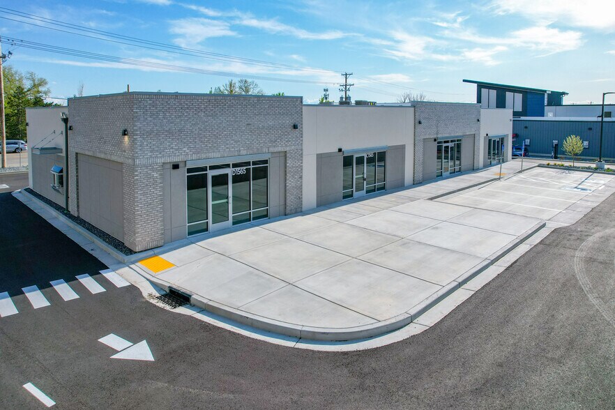 1565 E UT-193, Layton, UT à louer - Photo de l’immeuble – Image 3 sur 7