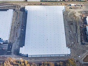 5802 S Burlington Way, Tacoma, WA à louer Photo de l’immeuble– Image 1 sur 1