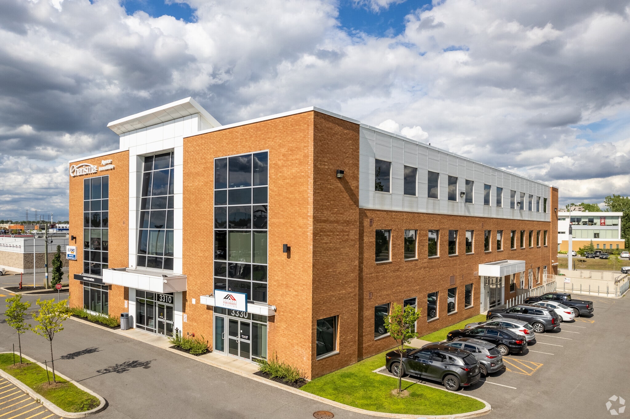 3290-3340 100e Av, Laval, QC à vendre Photo principale– Image 1 sur 6