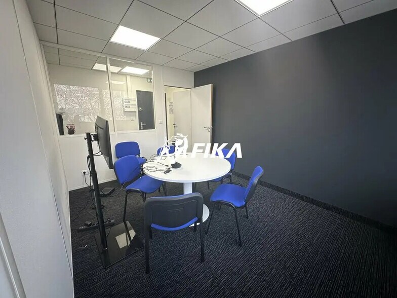 Bureau dans Labège à louer - Photo de l’immeuble – Image 3 sur 5